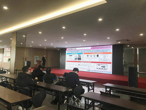 中柯大數(shù)據(jù)公司信研院團(tuán)隊(duì)來柯力技術(shù)交流，開展人工智能、大數(shù)據(jù)培訓(xùn)
